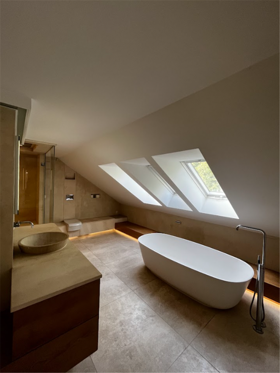 Bad DG Erdgeschosswohnung Burghaslach