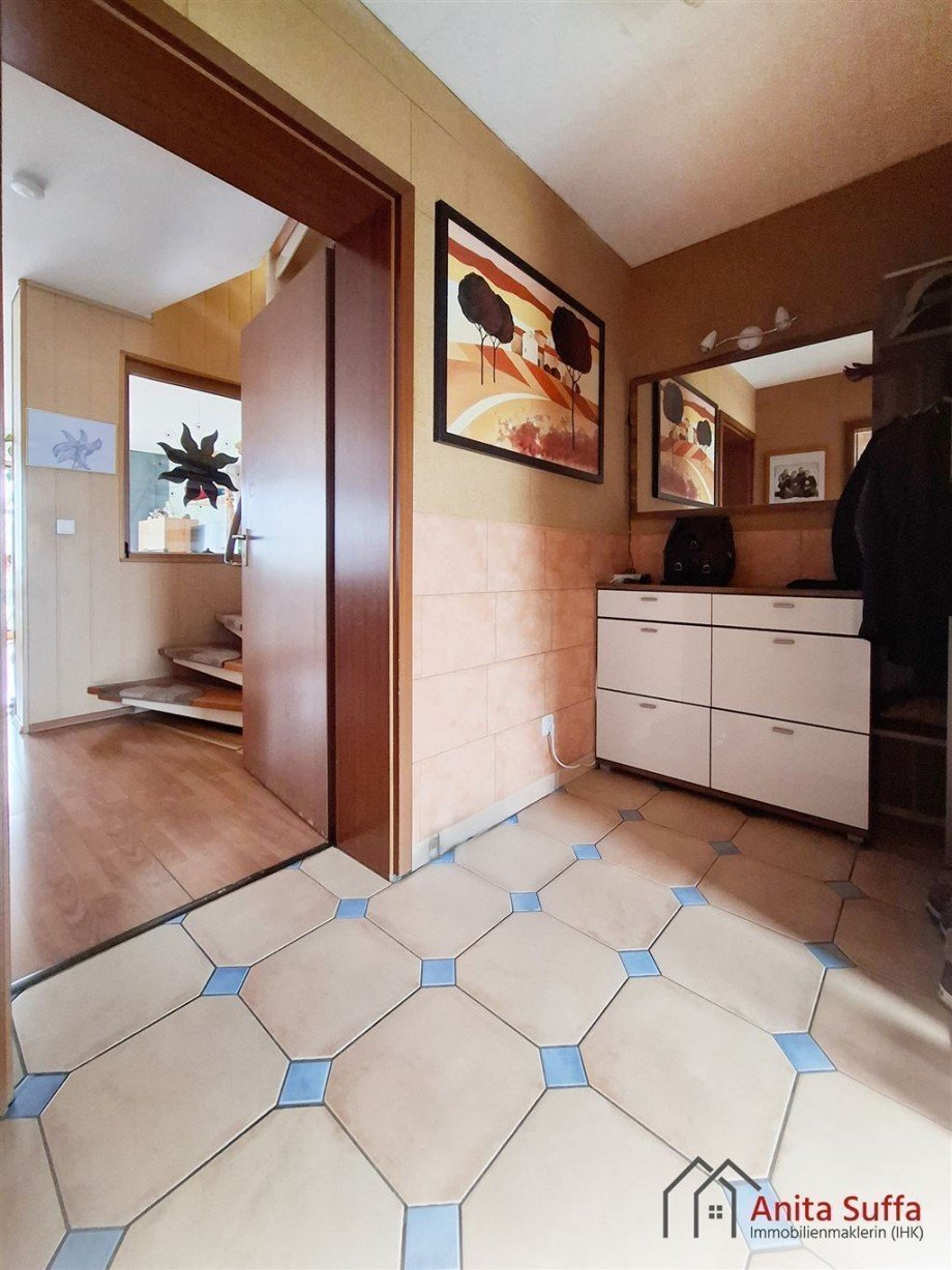 Windfang Reihenhaus Dietersheim , Mittelfr