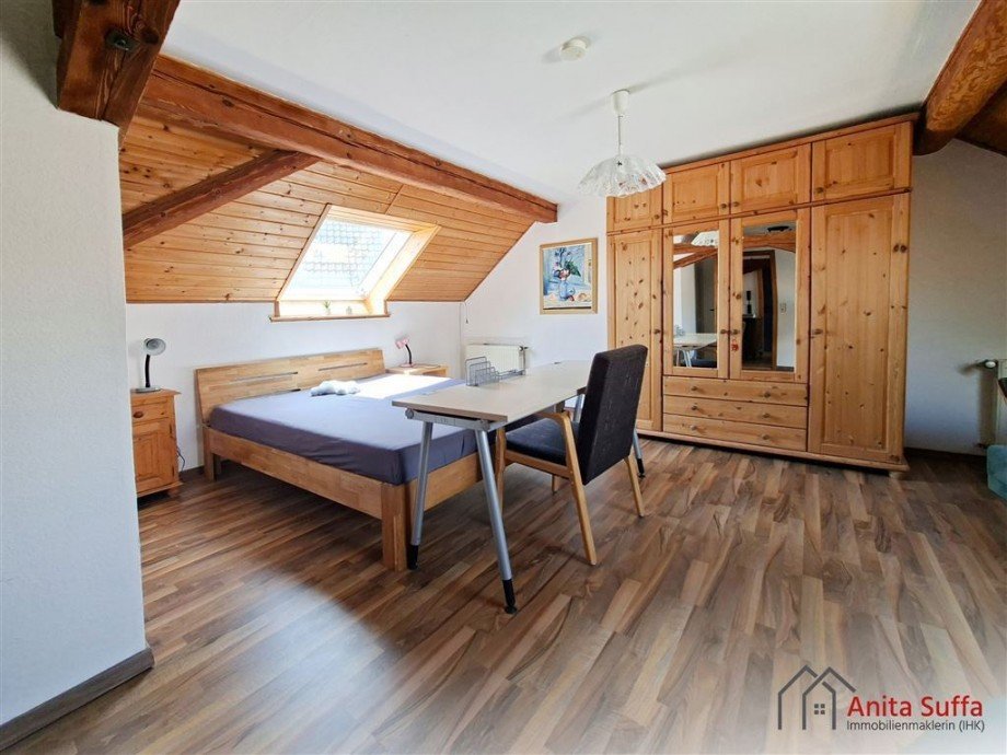 Zimmer 1 DG Zweifamilienhaus Dachsbach