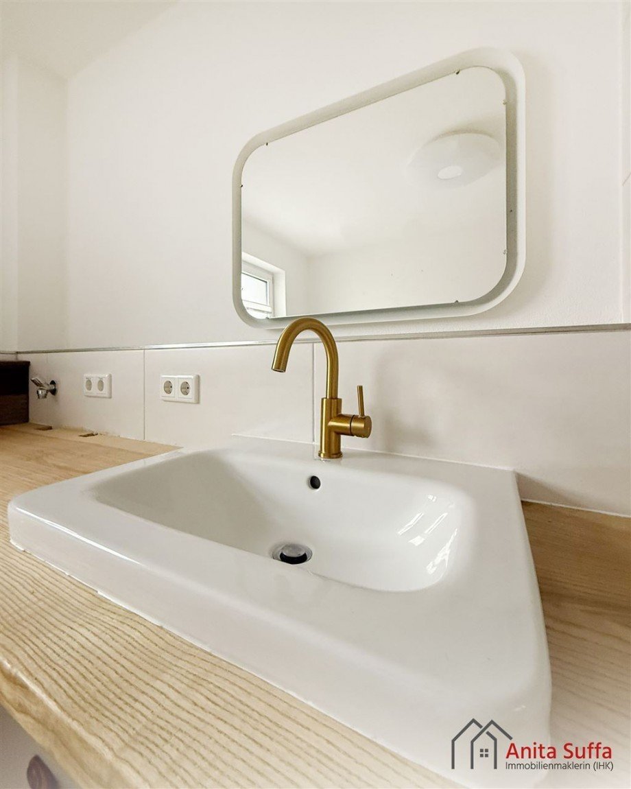 Waschbecken Badezimmer Erdgeschosswohnung Neustadt a d Aisch