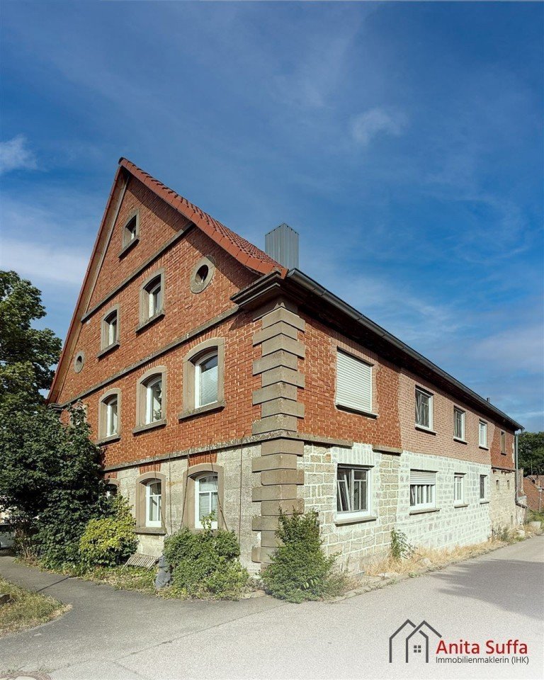 Hauptbild: Ein historisches Schmuckst�ck voller Charme undM�glichkeiten f�r die ganze Familie!