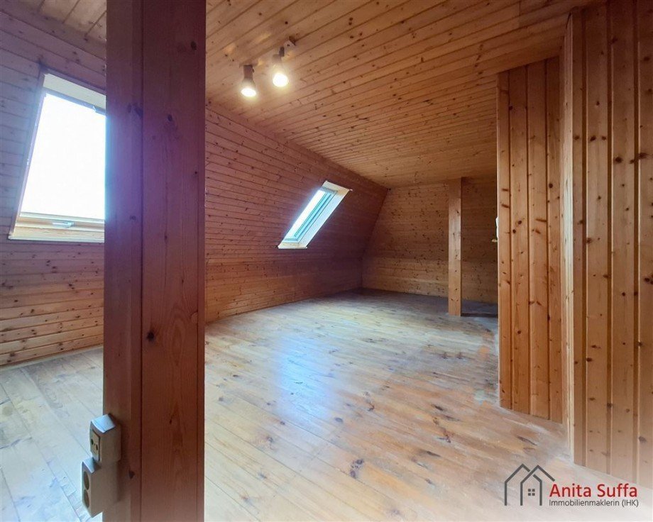 Zimmer DG Doppelhaush�lfte Uffenheim