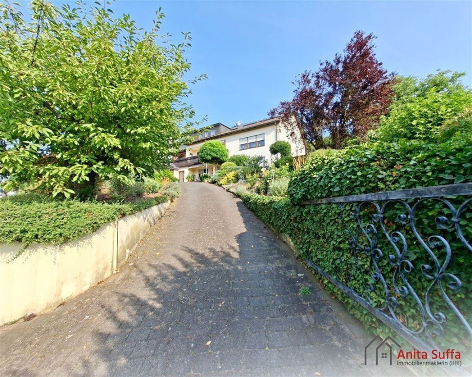 Anwesen Mehrfamilienhaus M�nchsteinach