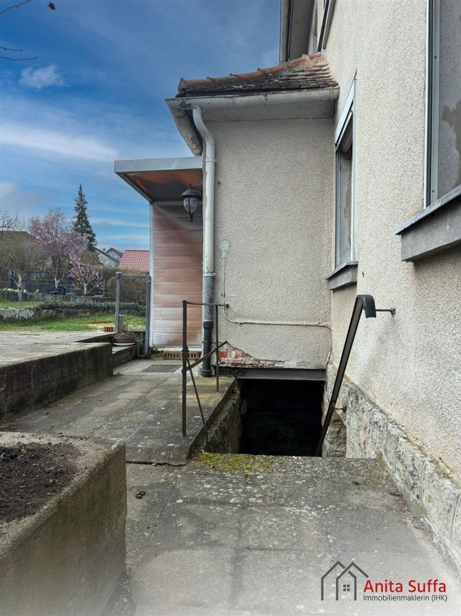 Kellereingang Au�en Doppelhaush�lfte Uffenheim