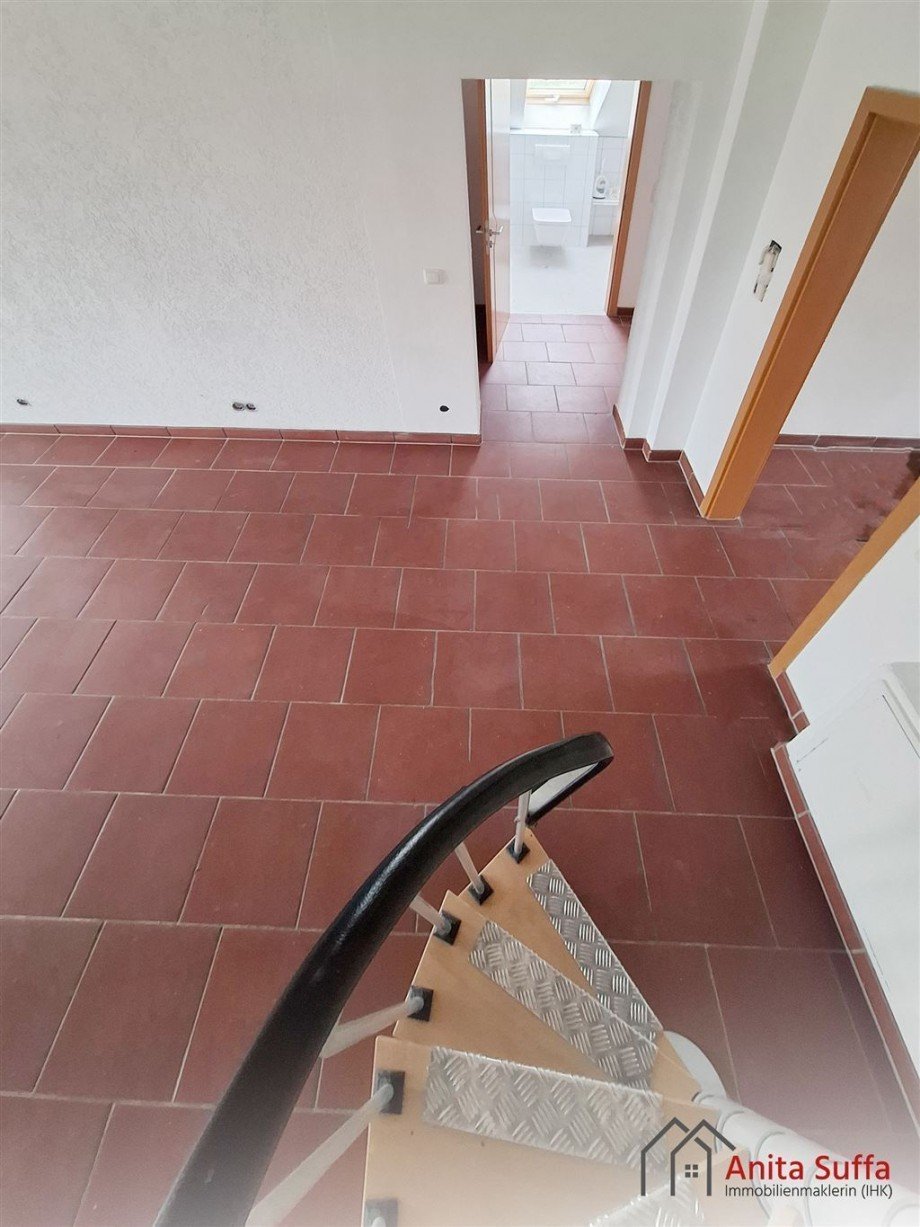 Blick hinunter Zweifamilienhaus Lonnerstadt