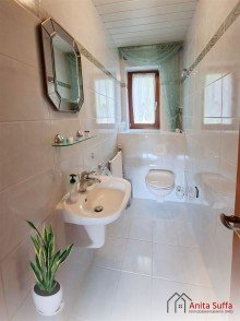 G�ste- WC EG Beeindruckendes Mehrgenerationenhaus mit Weitblick: Massiv gebaut, �berdurchschnittlich modernisiert
