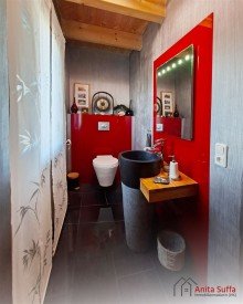 G�ste-WC EG **reserviert**Ein Zuhause aus Massivholz - W�rme, Qualit�t und Natur vereint!