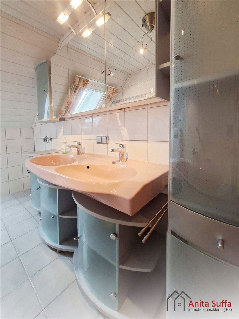Badezimmer Etagenwohnung Dachsbach