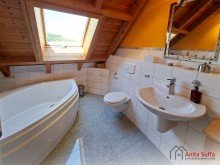Badezimmer **reserviert**Ein Zuhause aus Massivholz - W�rme, Qualit�t und Natur vereint!