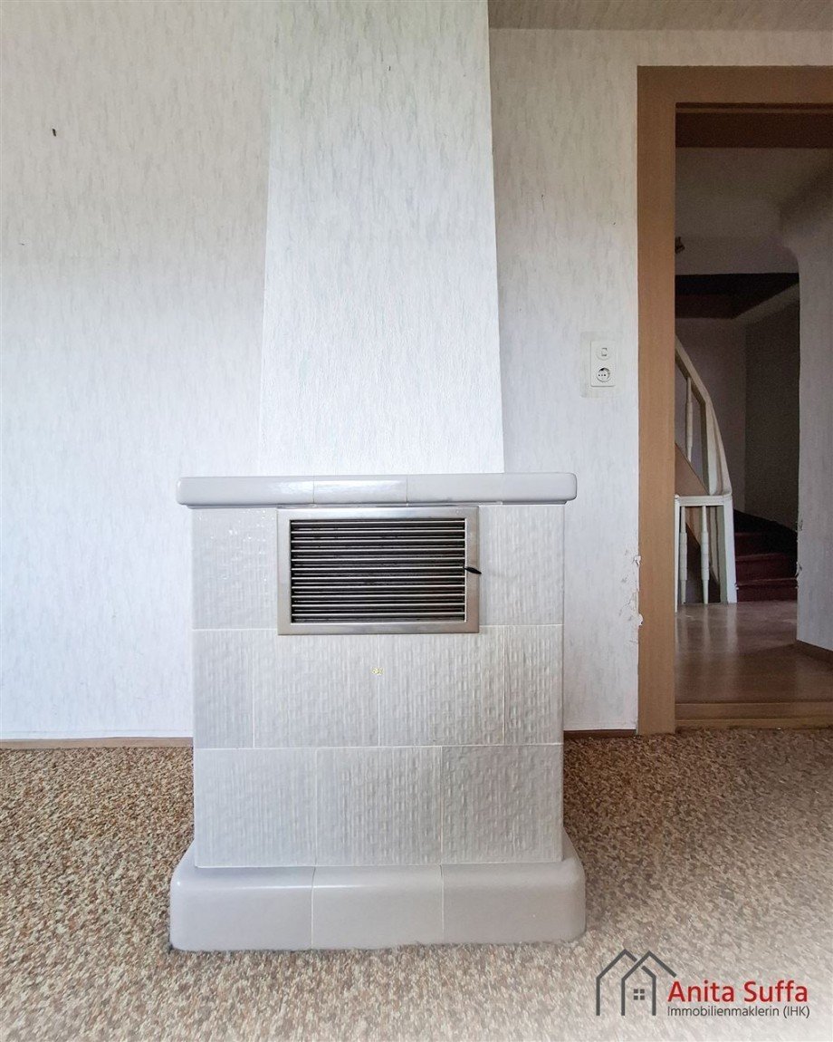 Ofen OG Doppelhaush�lfte Uffenheim