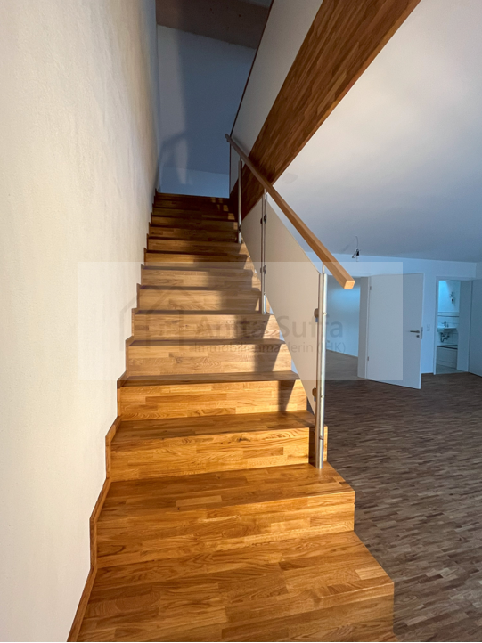 Treppenaufgang Maisonettewohnung Bad Windsheim