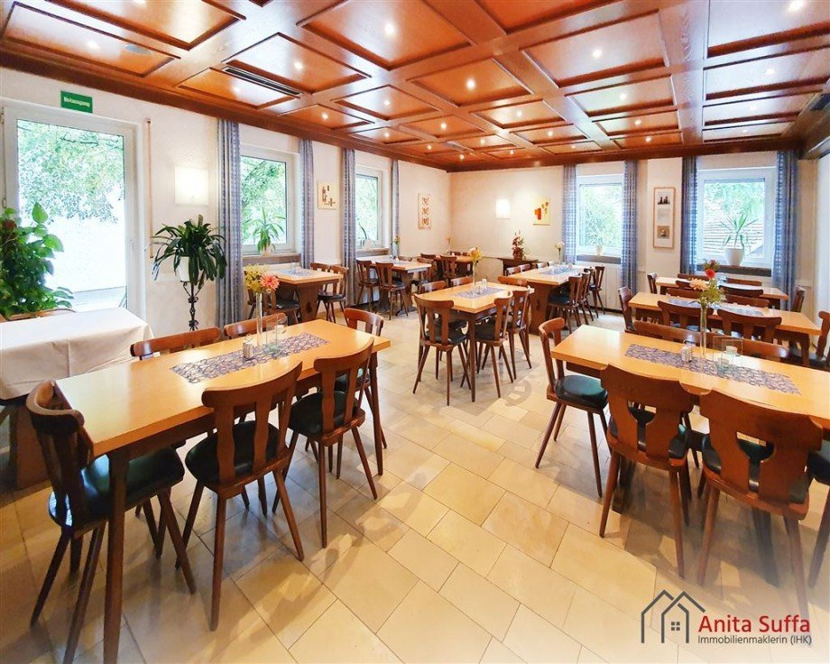 Gastraum 2 Gastronomie und Wohnung Markt Taschendorf