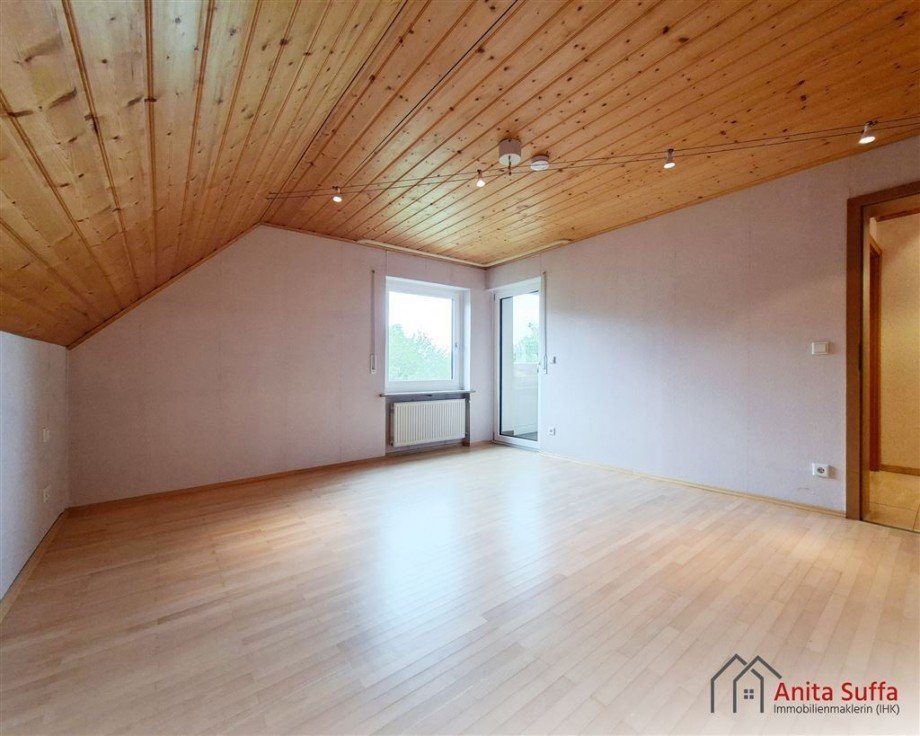 Zimmer 2 Etagenwohnung Dachsbach
