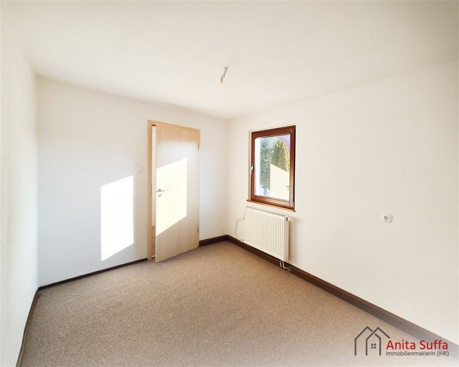 Zimmer 4 OG Doppelhaush�lfte Diespeck