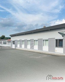 Stellpl�tze Gro�z�giges B�rogeb�ude mit optimaler Lage direkt an der B470!